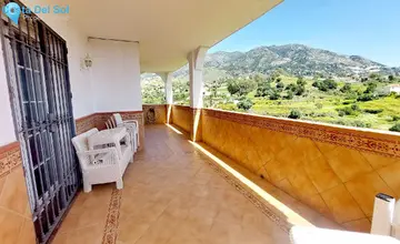 5 bedroom House for Sale in Mijas-1923