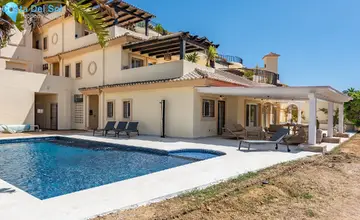 3 bedroom Apartment for Sale in San Roque