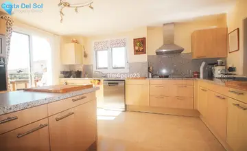 4 bedroom Apartment for Sale in San Roque Club-1961