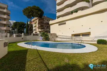 2 bedroom Apartment for Sale in Benalmadena-78193