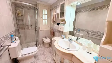 1 bedroom Apartment for Sale in Marbella-78233