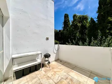 3 bedroom Apartment for Sale in Elviria-78396