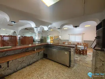 5 bedroom House for Sale in Guaro-106023