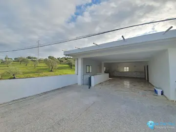 5 bedroom House for Sale in Guaro-106027