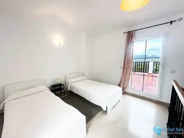 3 bedroom House for Sale in Lauro Golf-106126