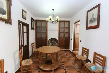 7 bedroom House for Sale in Guaro-106154