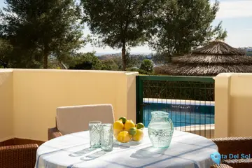 2 bedroom Apartment for Sale in Benahavís-78926
