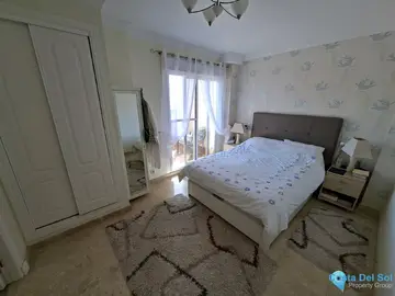 3 bedroom House for Sale in La Duquesa-97381