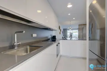 2 bedroom Apartment for Sale in Estepona-79036