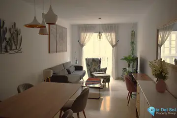 2 bedroom Apartment for Sale in Málaga Centro