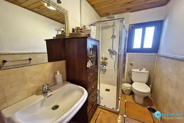 4 bedroom House for Sale in Coín-106379