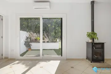 4 bedroom House for Sale in Coín-97453