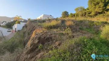 662m2 Plot for Sale in Mijas-106402