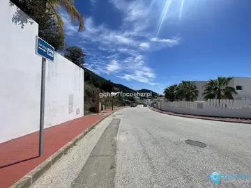 830m2 Plot for Sale in Mijas-106414