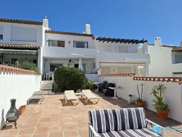 3 bedroom House for Sale in La Duquesa-79656