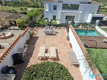 3 bedroom House for Sale in La Duquesa-79648