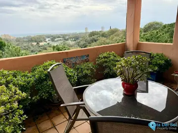 2 bedroom Apartment for Sale in Marbella