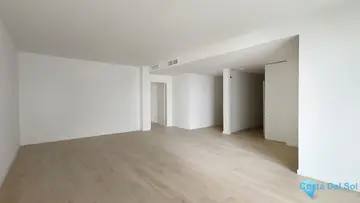 3 bedroom Apartment for Sale in Nueva Andalucía-79705