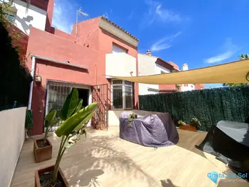 3 bedroom House for Sale in Estepona