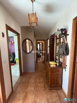 4 bedroom Apartment for Sale in Estepona-68111
