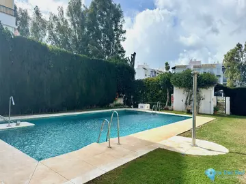 2 bedroom Apartment for Sale in Puerto Banús-68162