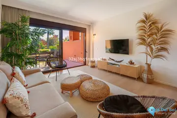 2 bedroom Apartment for Sale in Estepona-68180