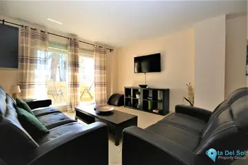 2 bedroom Apartment for Sale in Estepona-68200