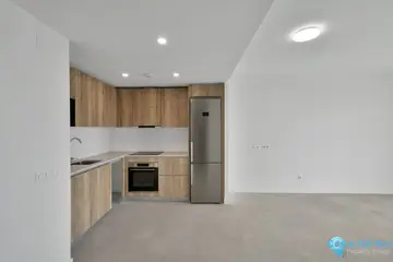 2 bedroom Apartment for Sale in Benalmadena Pueblo-68230