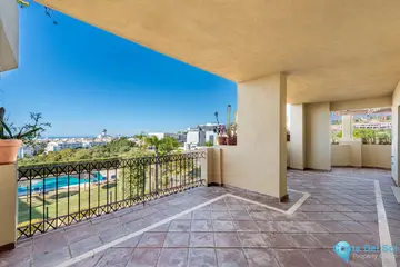 3 bedroom Apartment for Sale in Selwo-68243