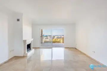 3 bedroom Apartment for Sale in Selwo-68247