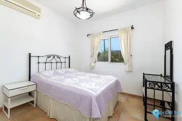 4 bedroom House for Sale in Pizarra-68568