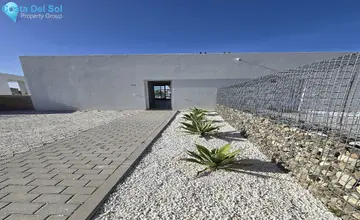 3 bedroom House for Sale in Riviera del Sol-2360