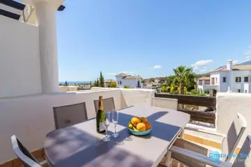 2 bedroom Apartment for Sale in Estepona-68913