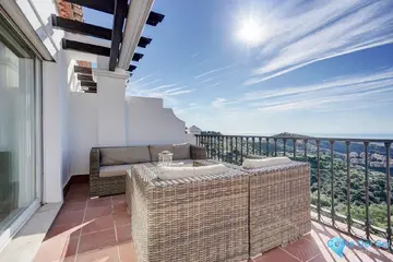 2 bedroom Apartment for Sale in Calahonda-69043
