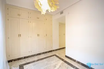 2 bedroom Apartment for Sale in Benalmadena-69068