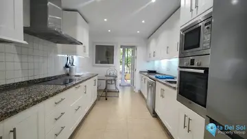 3 bedroom Apartment for Sale in Casares-69084