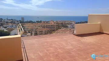 3 bedroom Apartment for Sale in Riviera del Sol