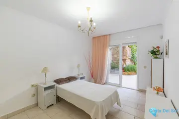 2 bedroom Apartment for Sale in Benahavís-69322