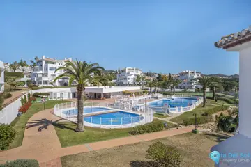 2 bedroom Apartment for Sale in Elviria-69482