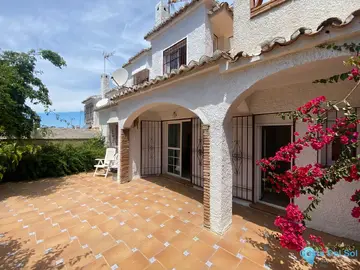 4 bedroom House for Sale in Calahonda