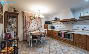 4 bedroom Apartment for Sale in Los Pacos-2414