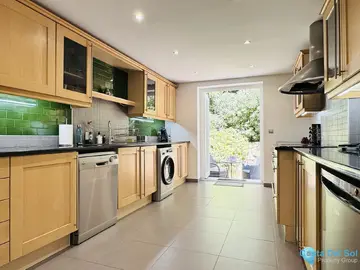 4 bedroom House for Sale in La Duquesa-69796