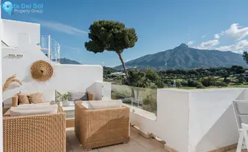 2 bedroom Apartment for Sale in Nueva Andalucía-2459