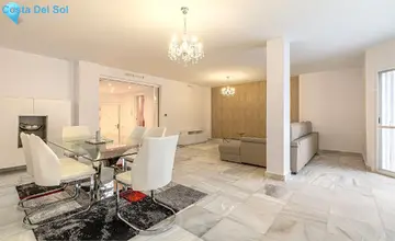 2 bedroom House for Sale in Nueva Andalucía-2505