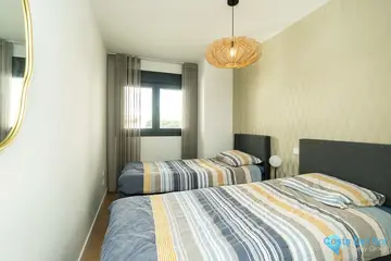 2 bedroom Apartment for Sale in Málaga Centro-70404