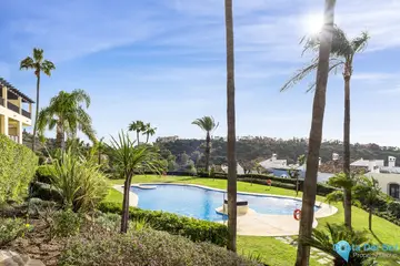 2 bedroom Apartment for Sale in Benahavís-70433