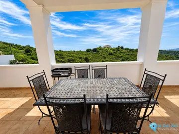 3 bedroom House for Sale in Casares Playa