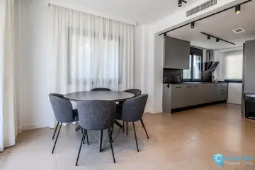 3 bedroom House for Sale in Estepona-70719