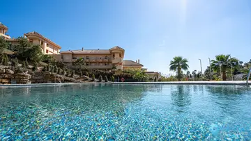 2 bedroom Apartment for Sale in Marbella-70798