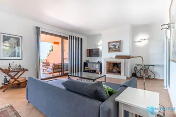3 bedroom Apartment for Sale in La Mairena-70826